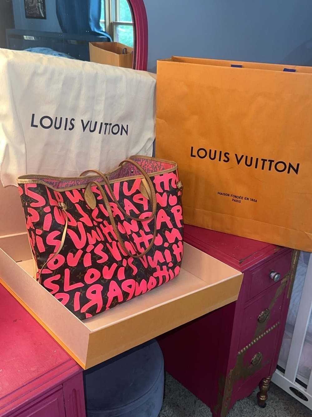 Louis Vuitton Pink Graffiti Canvas Neverfull GM TOTE
